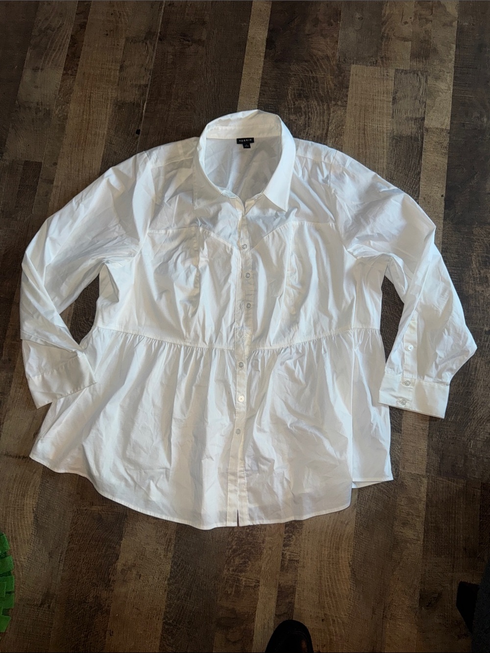Torrid White Button Down Peplum Tunic Shirt Plus Size 4X Smocked Back